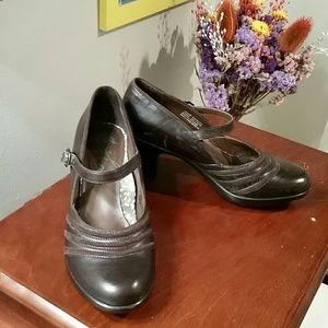 Leather Dansko Mary Janes